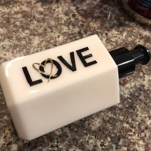 Love fragrance lotion